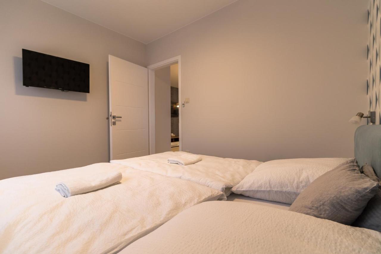 Thermal Lux Weninger Apartman Kiskunhalas Buitenkant foto